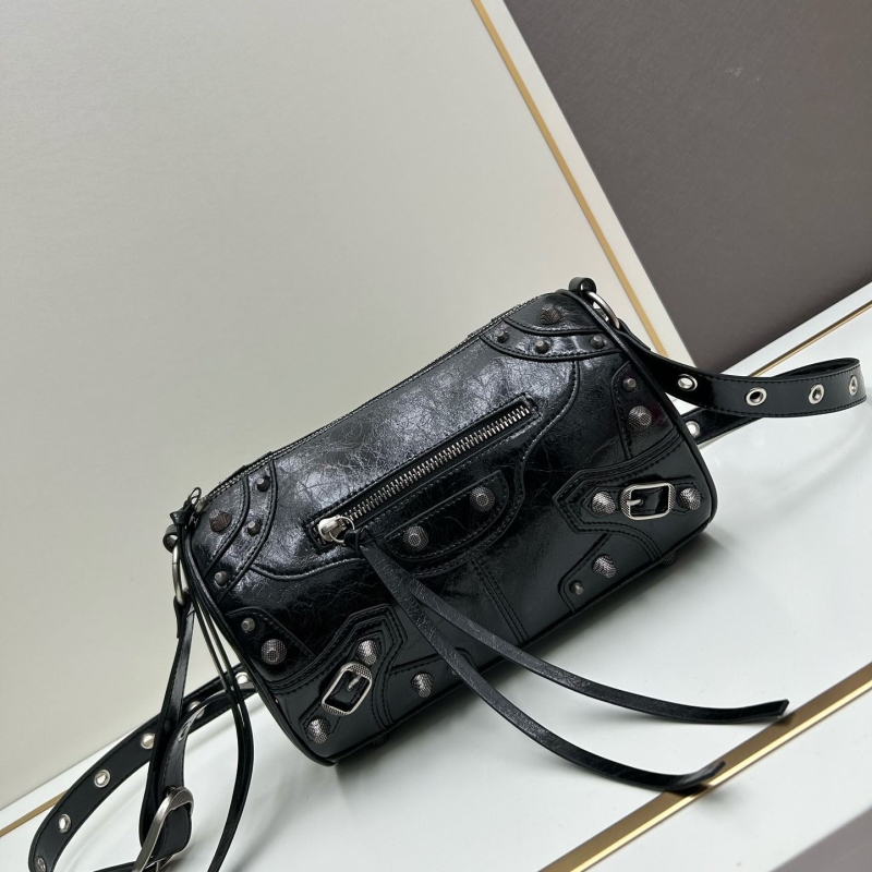 Ba*len*cia*ga satchel bags